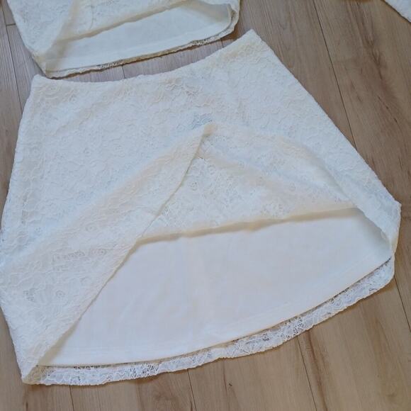 Lulus Stay Stunning Lace Skirt Set Off-White M NWT - Picture 10 of 12